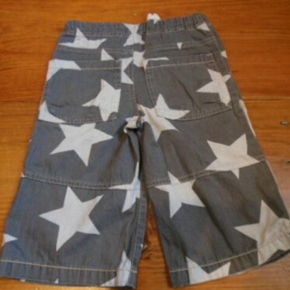 Mini Boden Other - MINI BODEN 7 yr Star Print Board Shorts